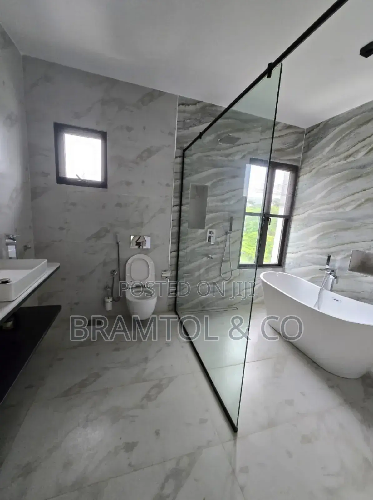 Furnished 3bdrm Penthouse in With Bq, Wuse 2 for rent in Wuse 2