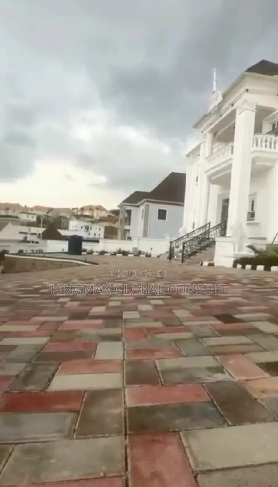 4bdrm Duplex in Asokoro Abuja for sale in Asokoro