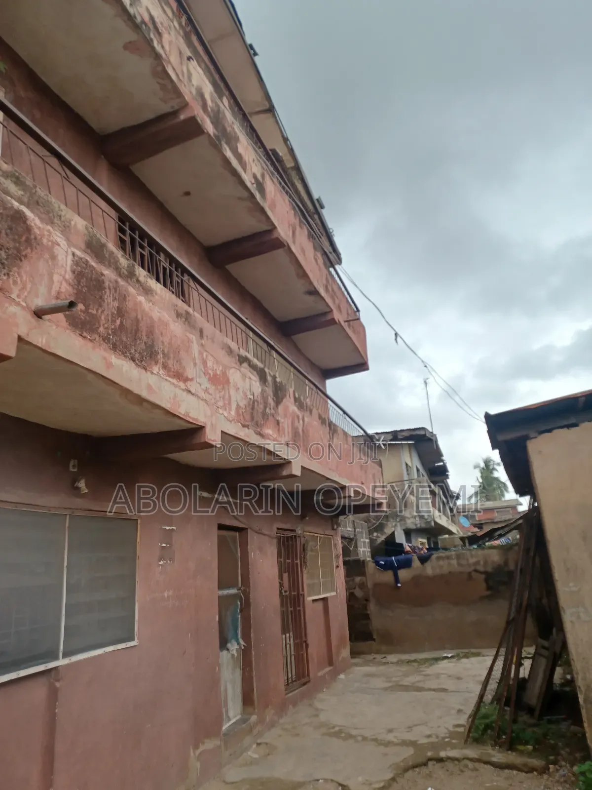 6 Units of 3bedroom Flat Facing Main Road FMC /Beside Lisabi High Sch. in Abeokuta South