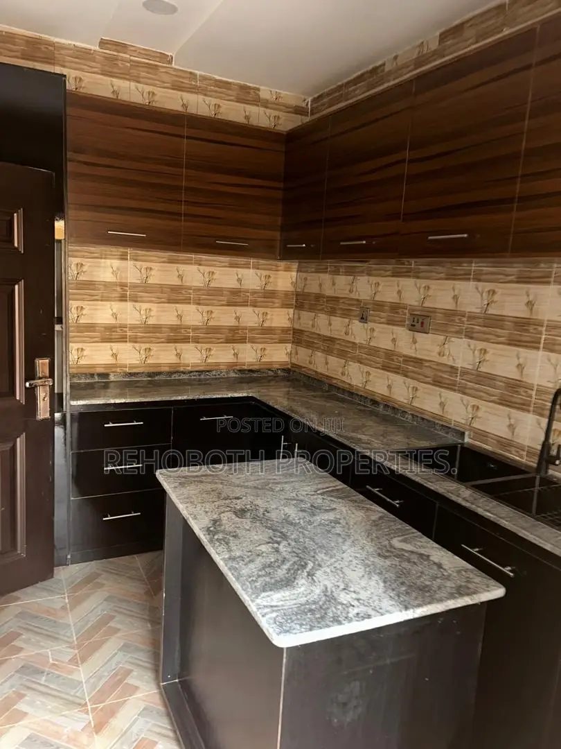 2bdrm Apartment in Dove Estate Elebu, Ibadan for rent in Ibadan