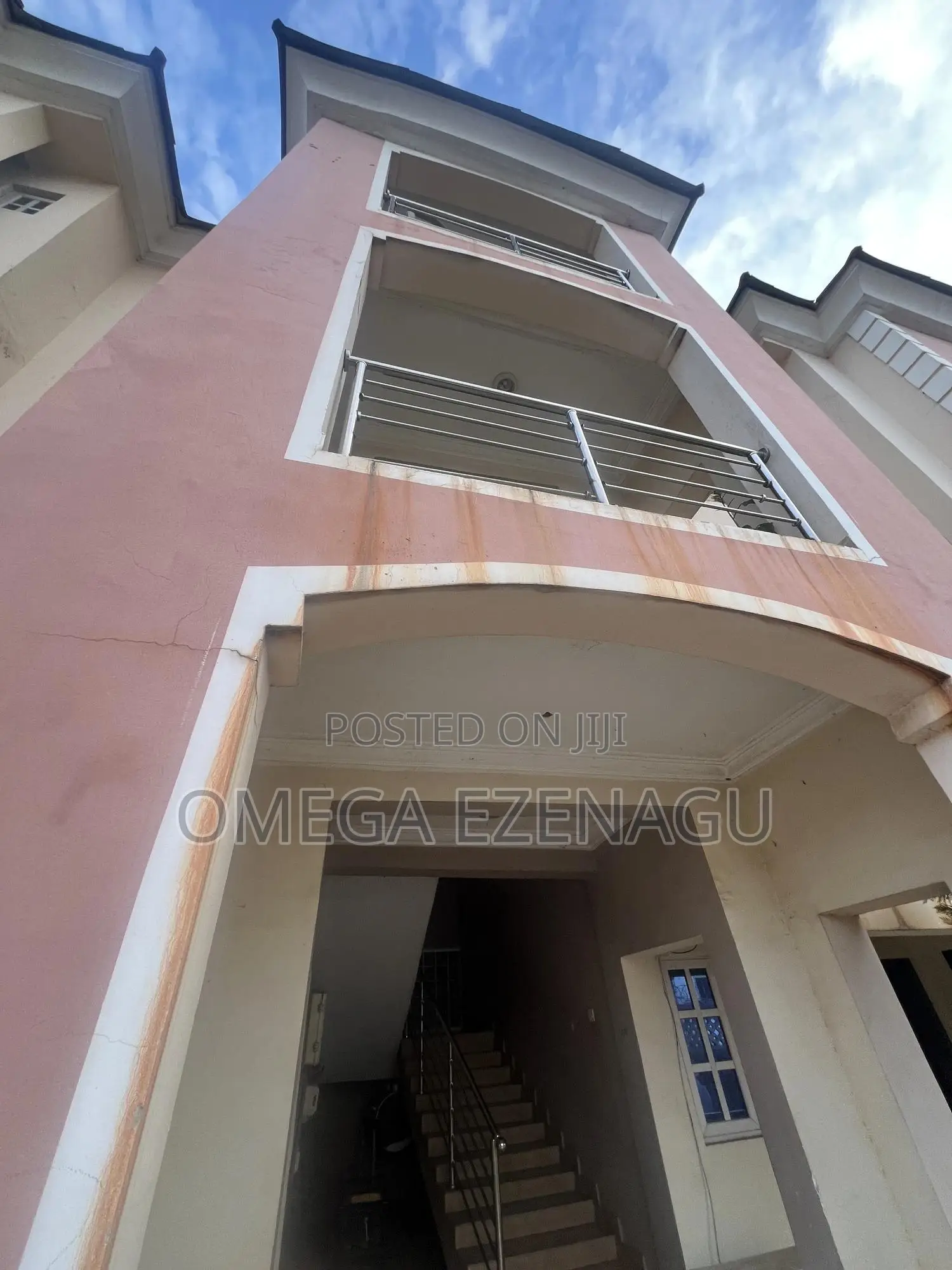 3bdrm Block of Flats in Wuye for sale in Wuye