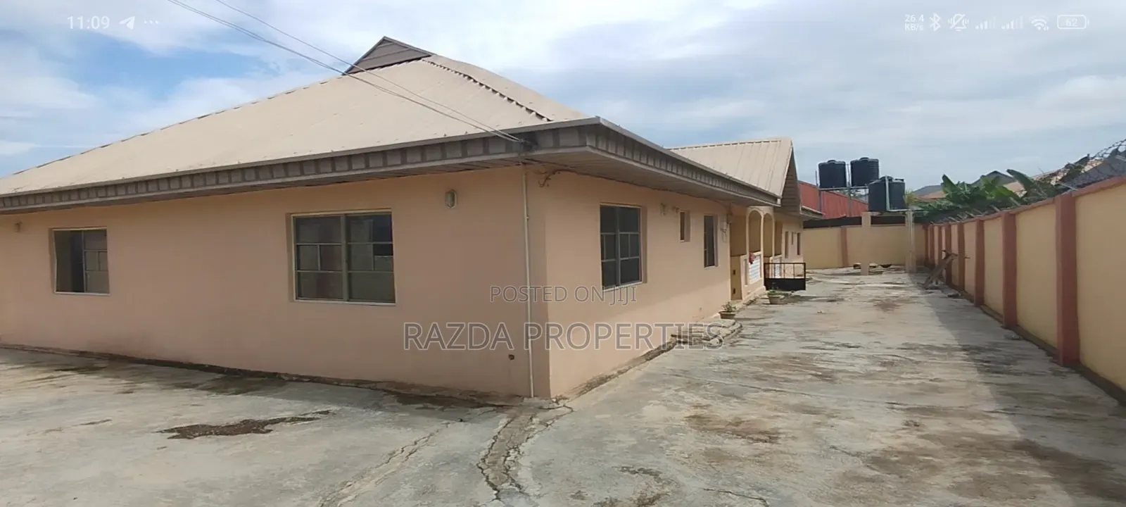 6bdrm Bungalow in Modomo, Ife for sale in Ife