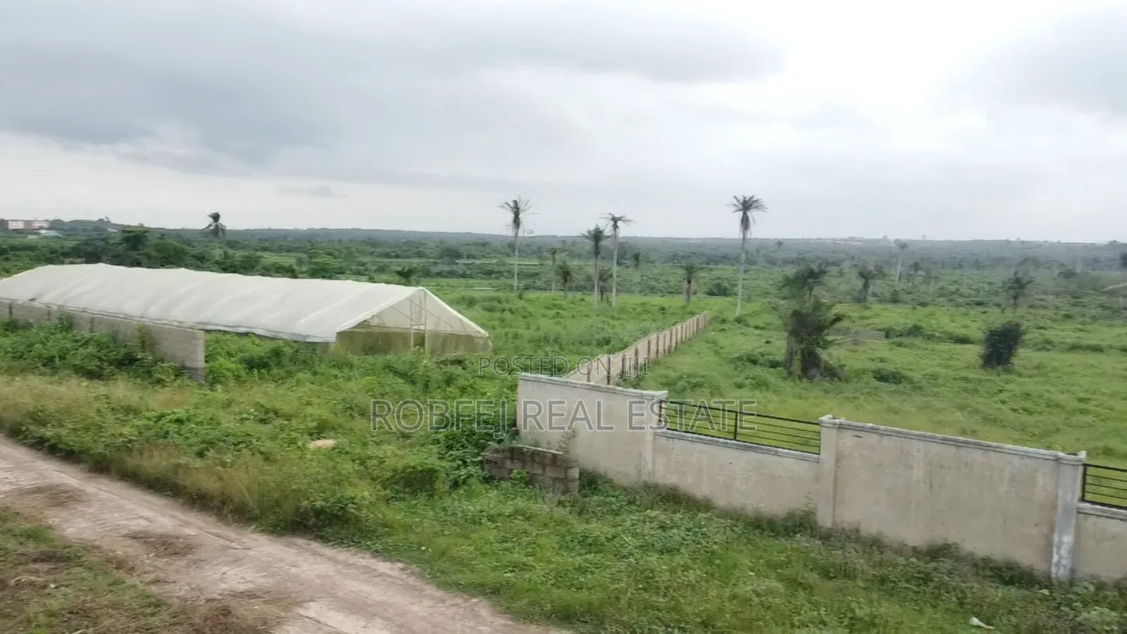 Champion's Court in Epe