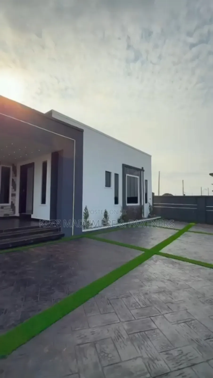 4bdrm Bungalow in Centenary City for sale in Enugu