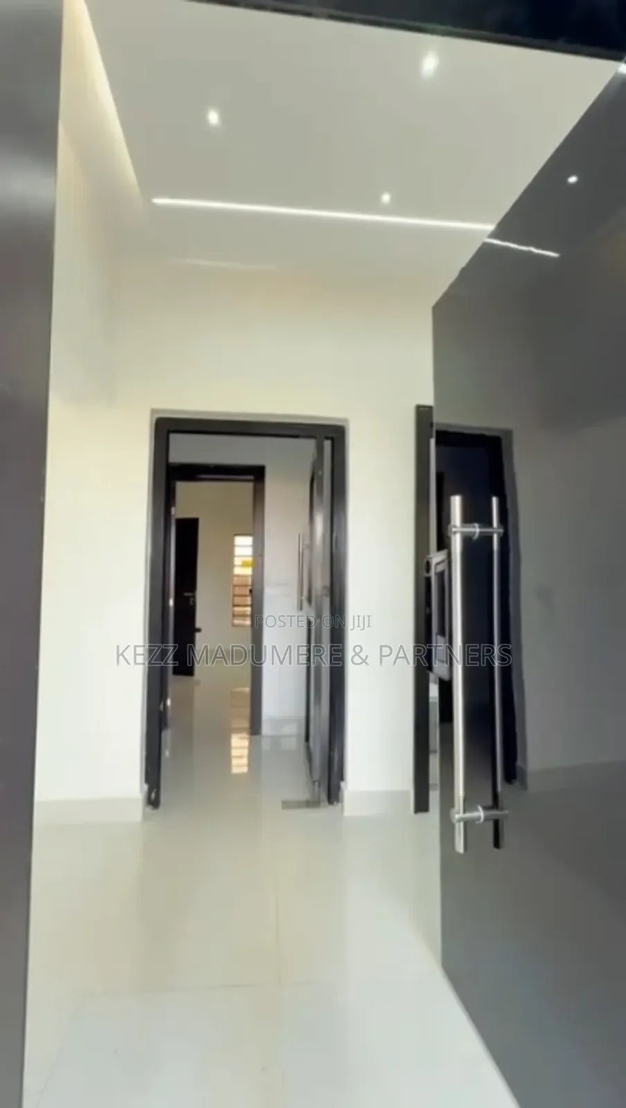 4bdrm Bungalow in Centenary City for sale in Enugu