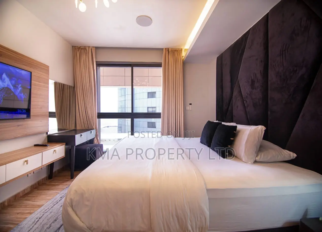 Luxurious 2 Bedroom Apartment Private Cinema in Eko Atlantic