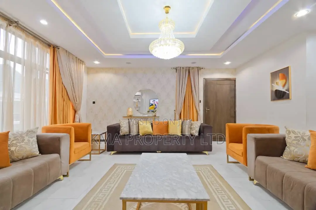 Luxurious 4 Bedrooms Duplex in Ikeja GRA