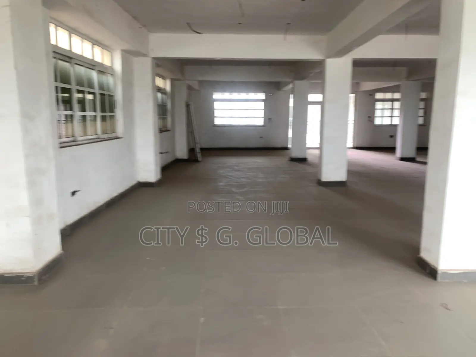 A Banking Mall / Pharmacy / Restaurant Eateries/Gym/ in Gudu