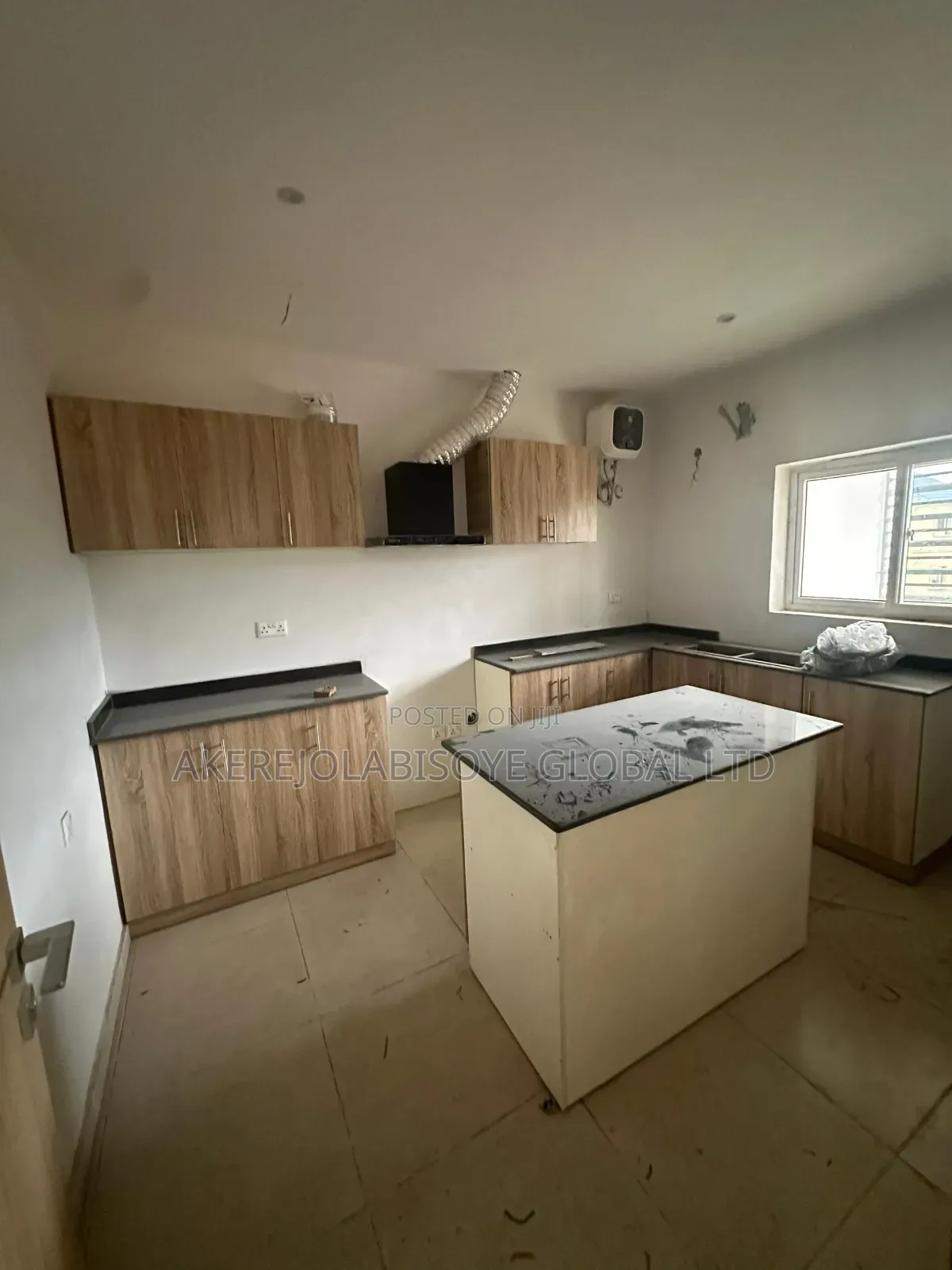 4bdrm Townhouse / Terrace in In An Estate Around for rent in Life Camp