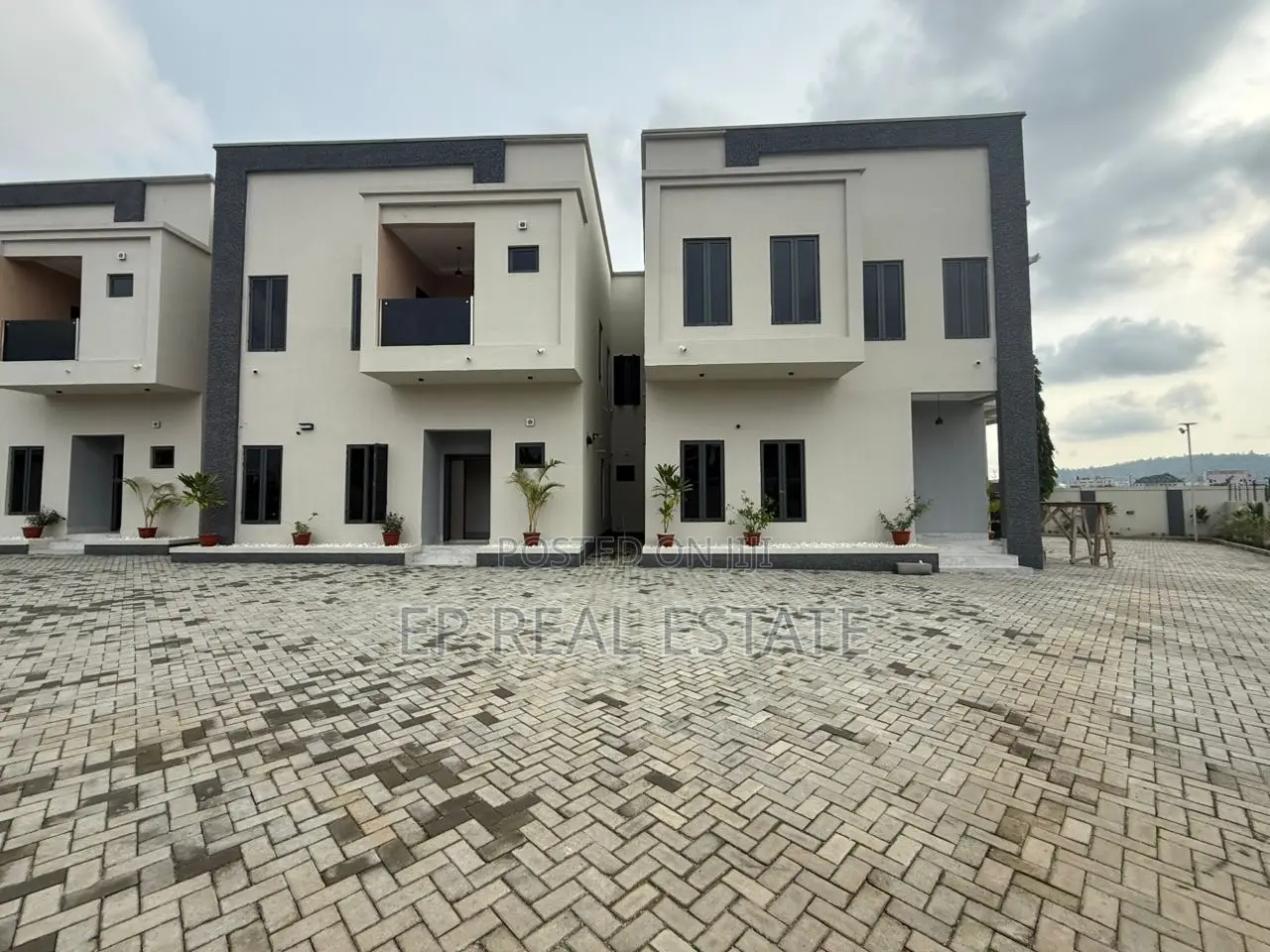 5bdrm House in Kado for sale in Kado