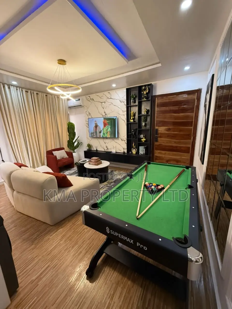 Luxurious 1 Bedroom Apartment With Ps5 Snooker and Pool in Ikate