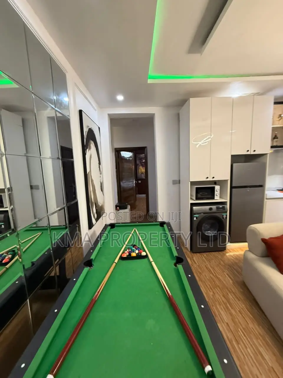 Luxurious 1 Bedroom Apartment With Ps5 Snooker and Pool in Ikate