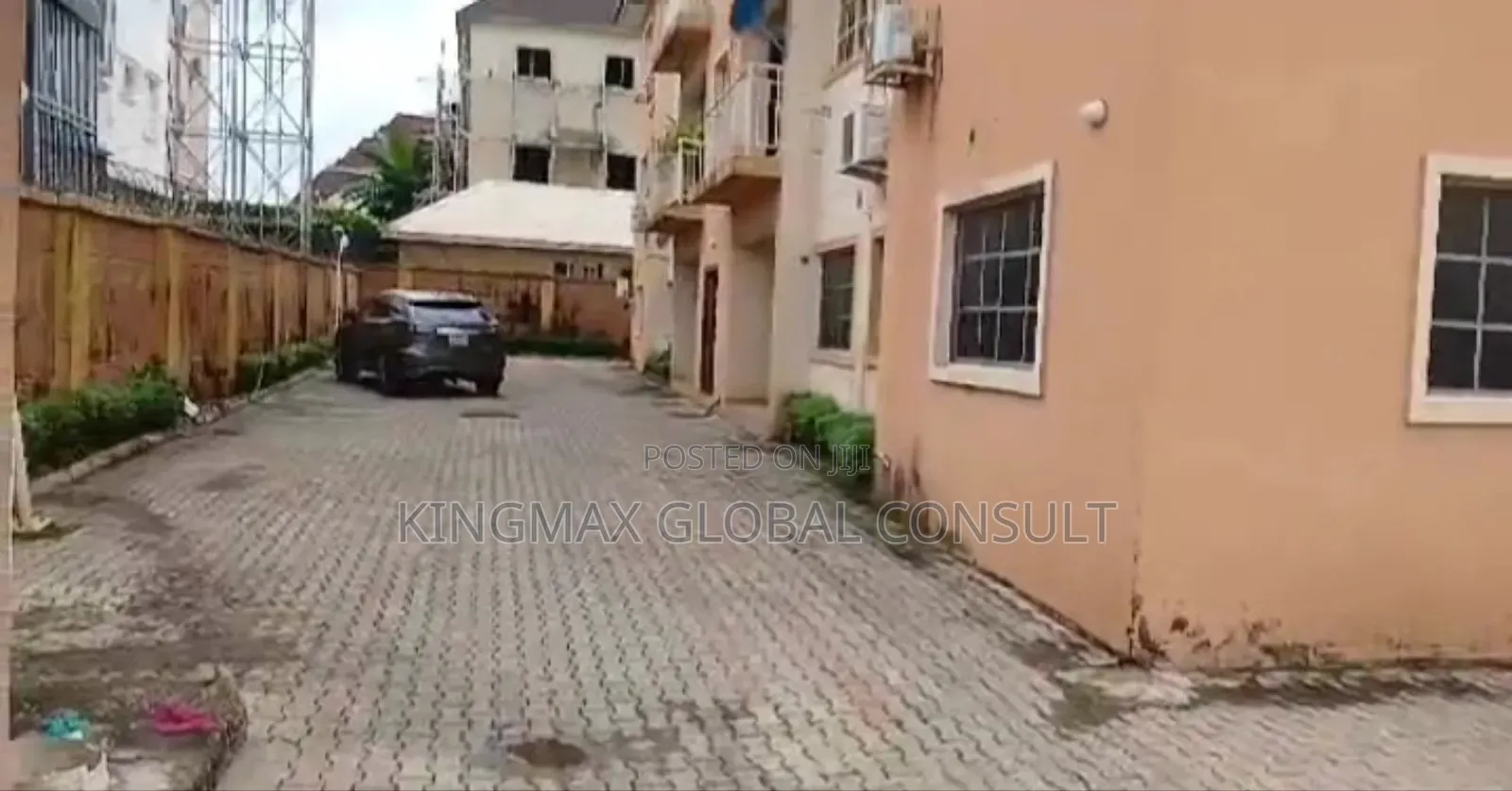 3bdrm Block of Flats in Wuye for sale in Wuye
