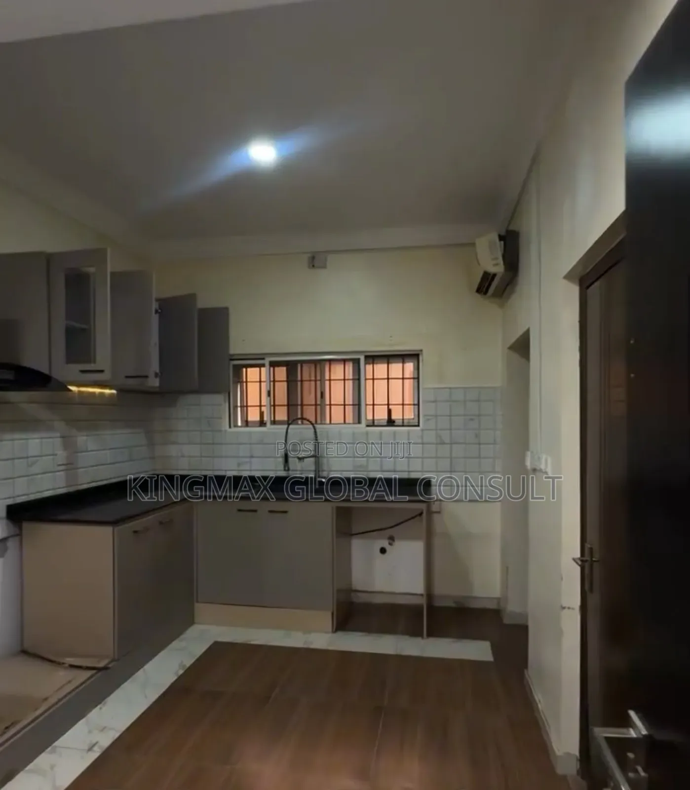 Furnished 4bdrm Duplex in Maitama Abuja for sale in Maitama