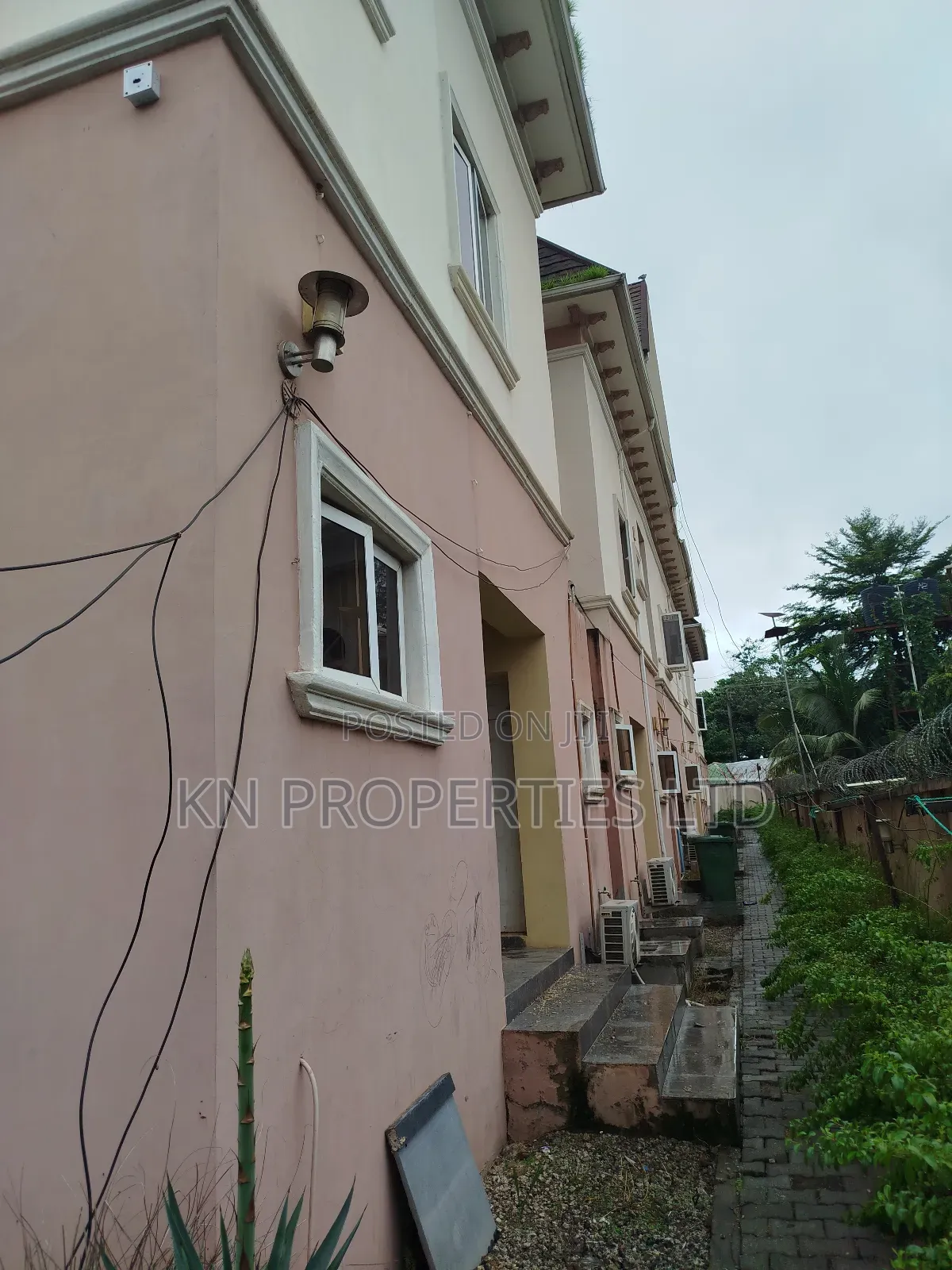 3bdrm Townhouse/Terrace in Jabi for sale in Jabi