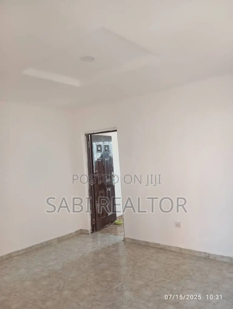 Furnished 4bdrm Duplex in Magodo Phase 1 for sale in GRA Phase 1