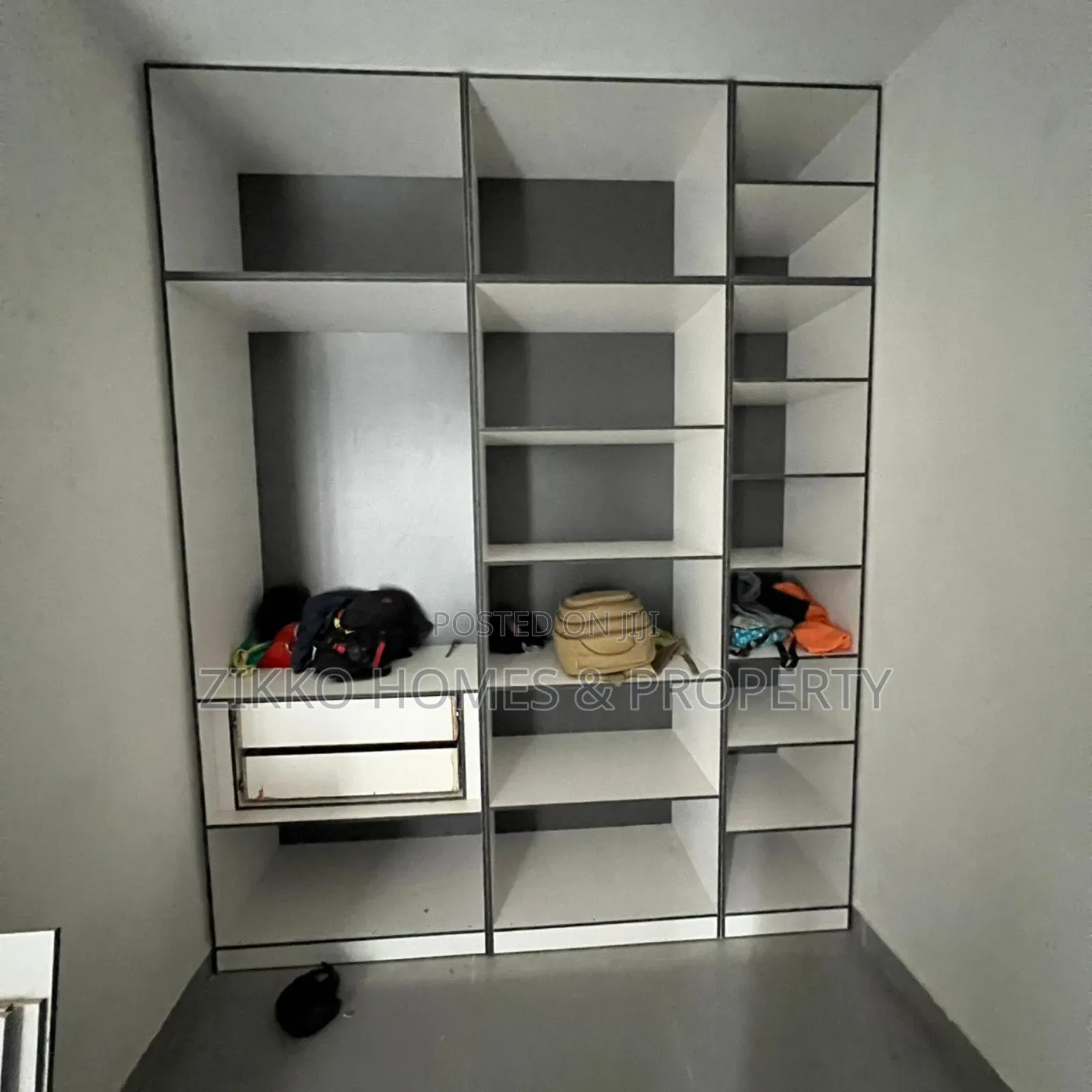 2bdrm Apartment in Ikate, Lekki for sale in Lekki