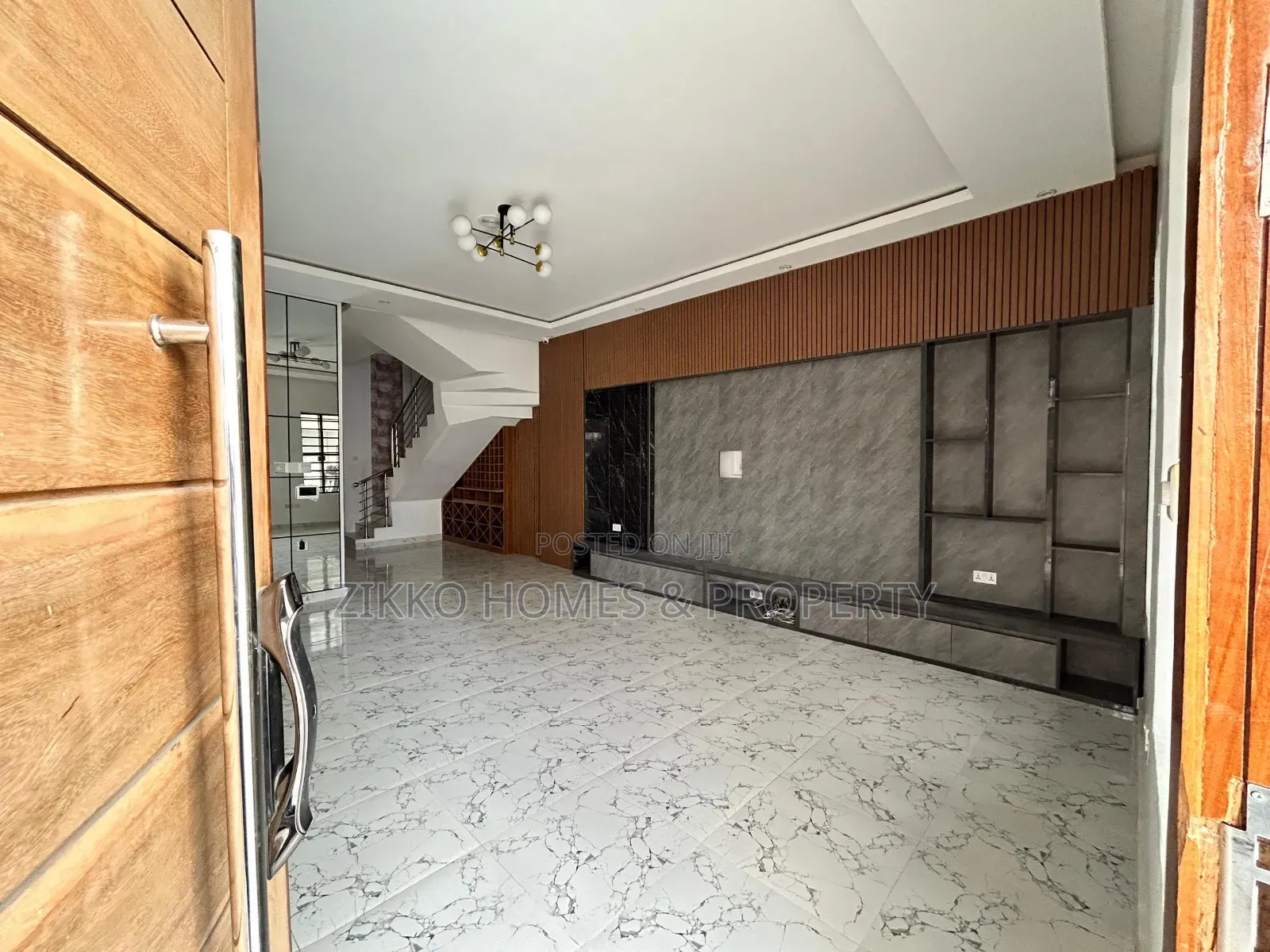 4bdrm Duplex in Orchid Road, Lekki for sale in Lekki