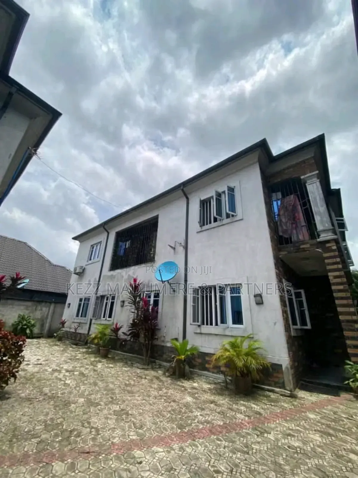 8bdrm Duplex in Shell Cooperative, Port-Harcourt for sale in Port-Harcourt
