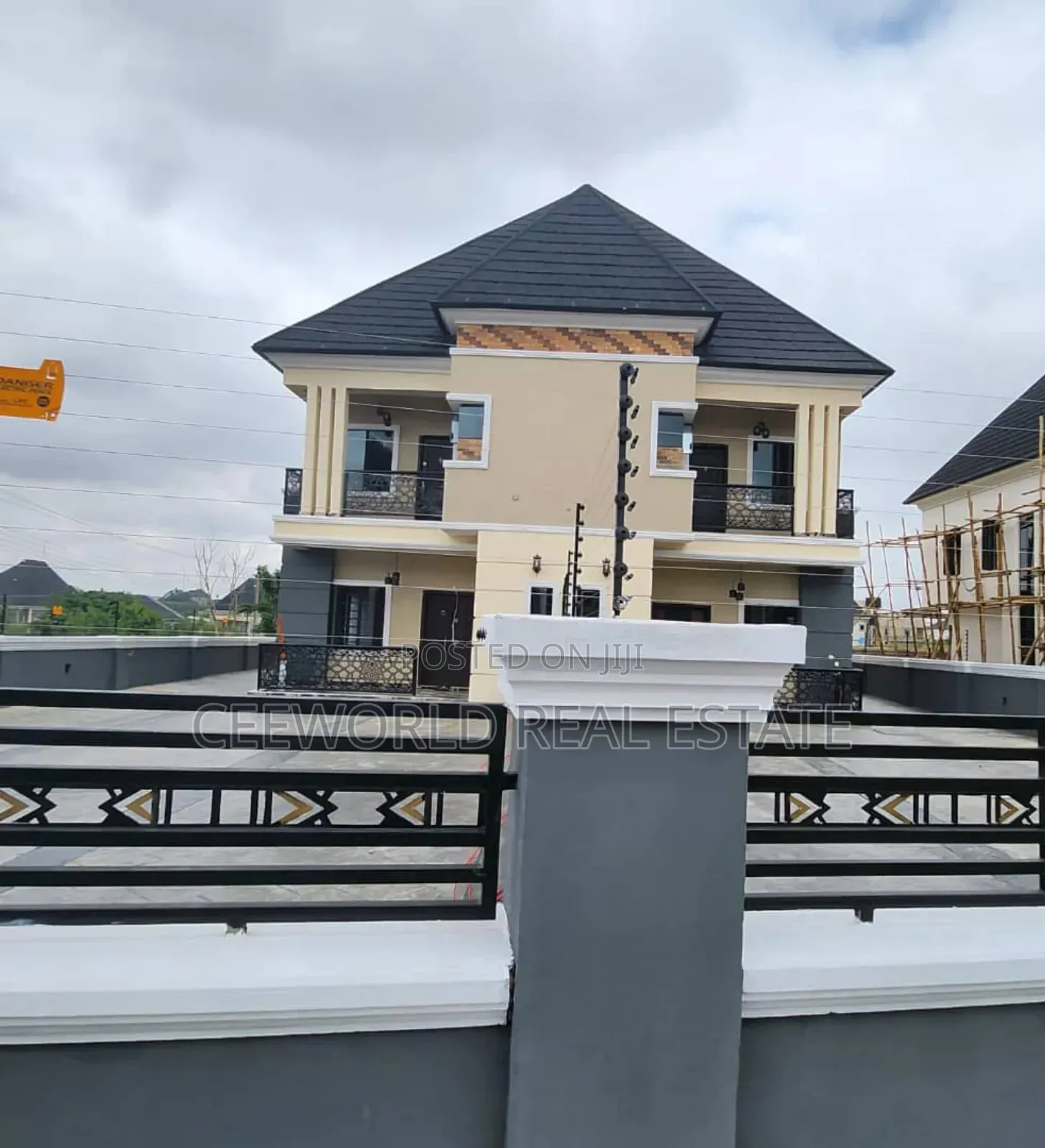 4bdrm Duplex in Calton Gate Estate, Akobo for rent in Akobo