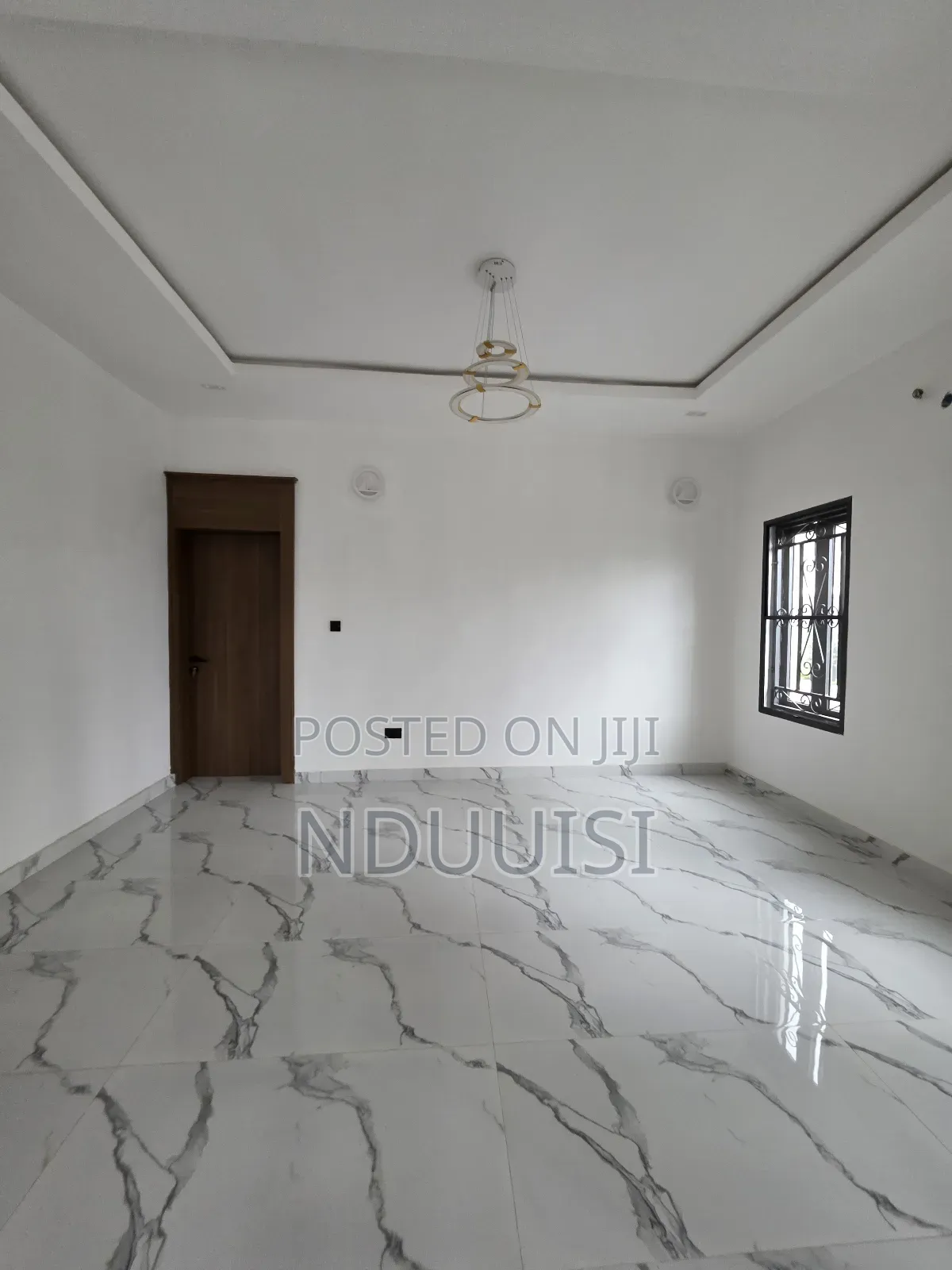 6bdrm Duplex in Efab Queens Karsana for sale in Karsana