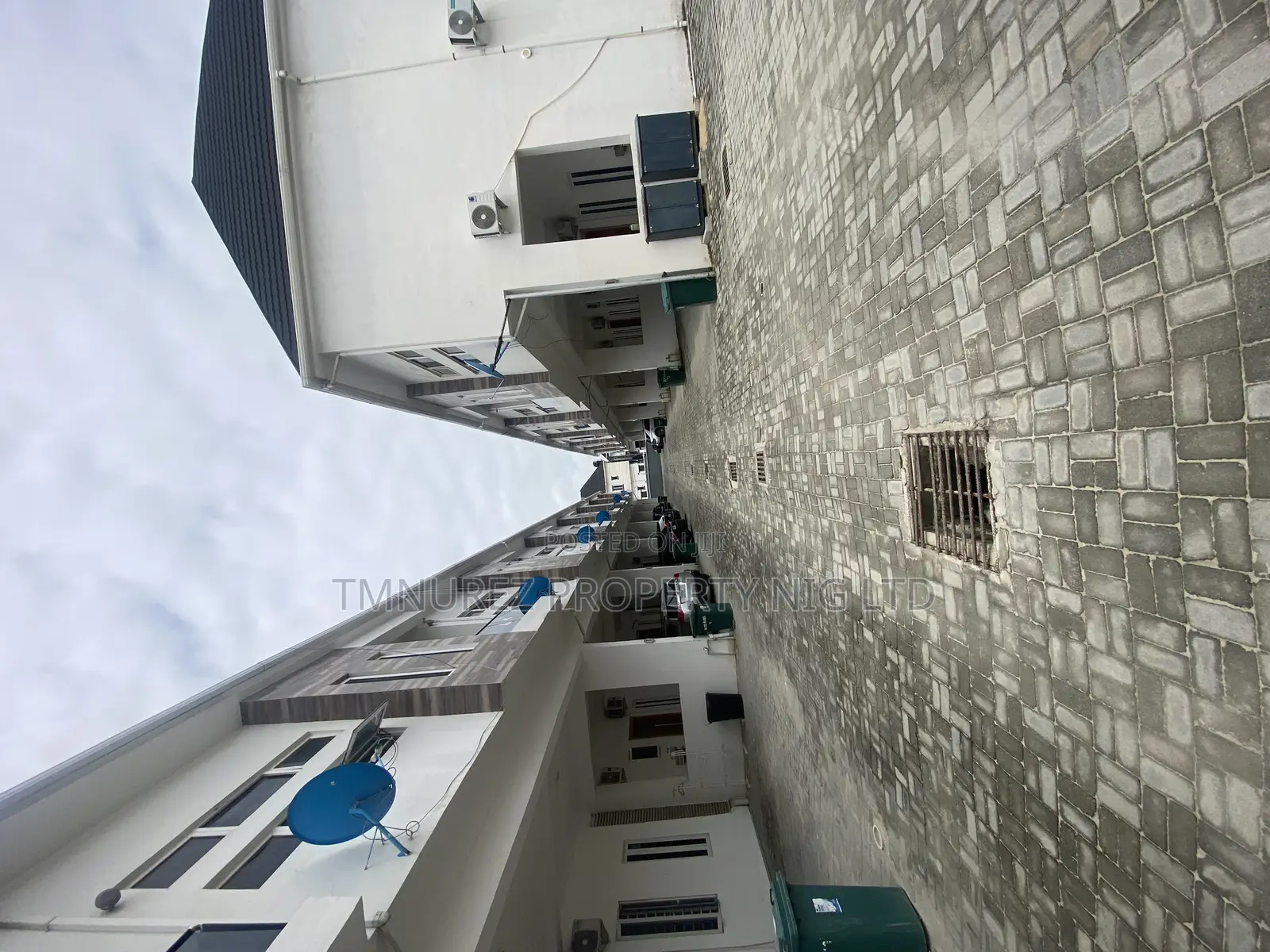 Studio Apartment in Ikota, Lekki for rent in Lekki