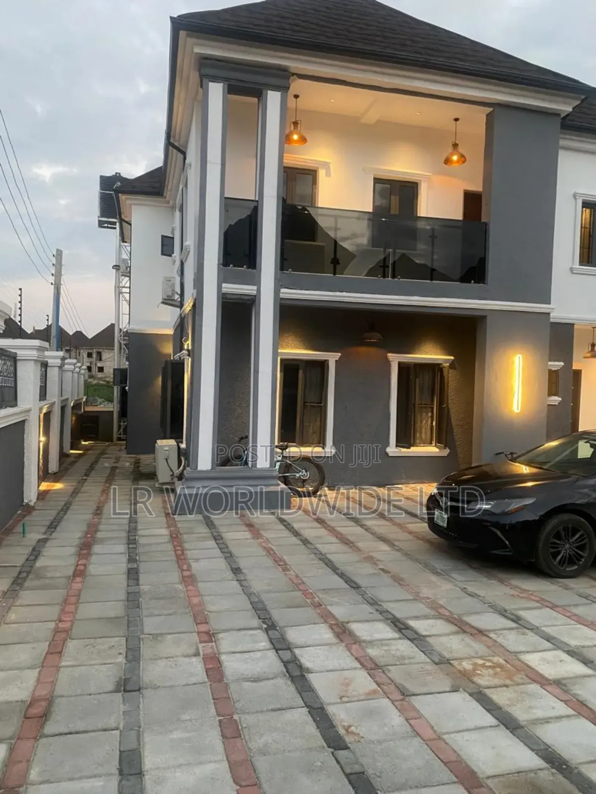 4bdrm Duplex in Lugbe District for sale in Lugbe District
