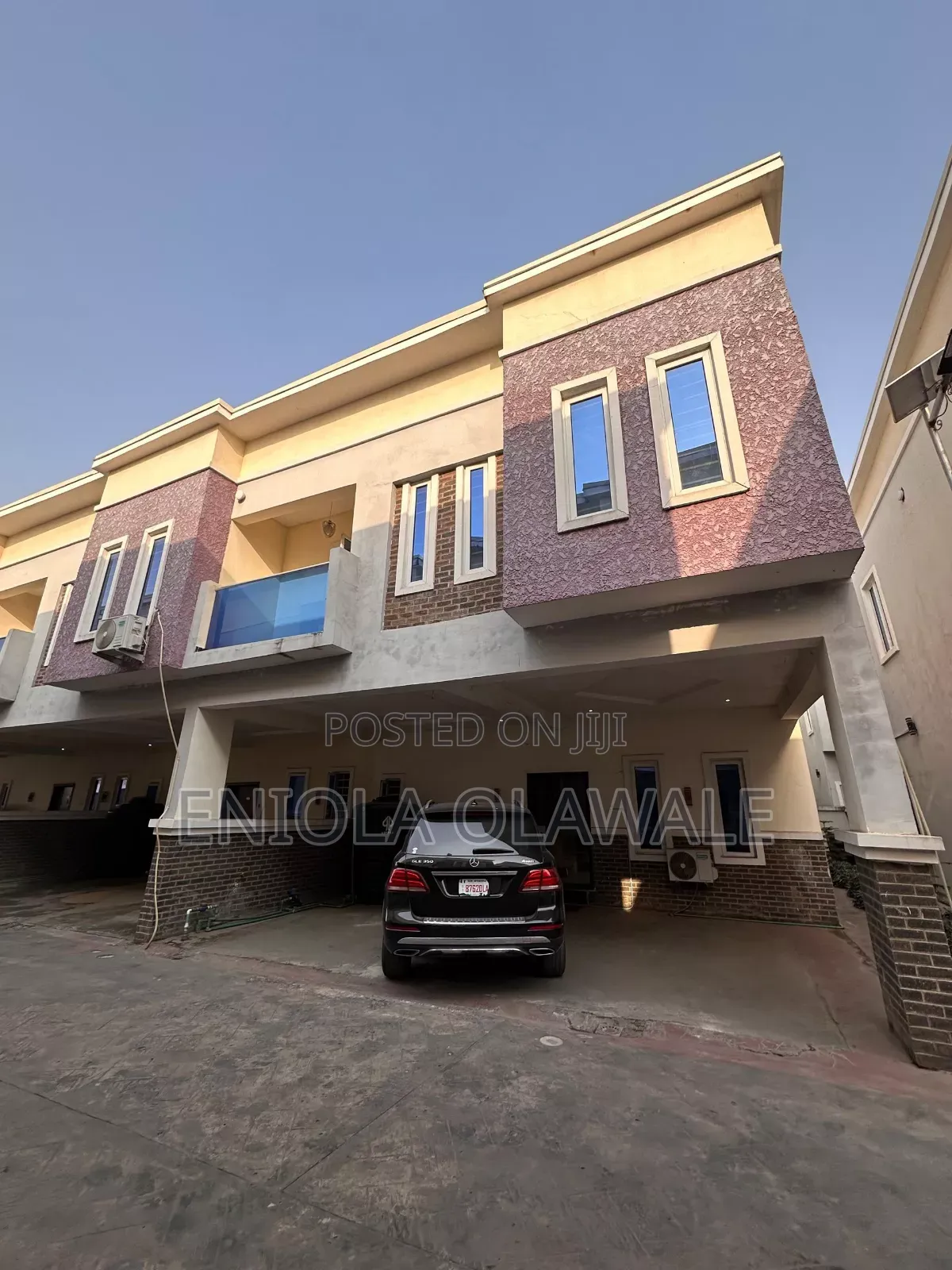 Furnished 4bdrm Apartment in Ikota for sale in Ikota