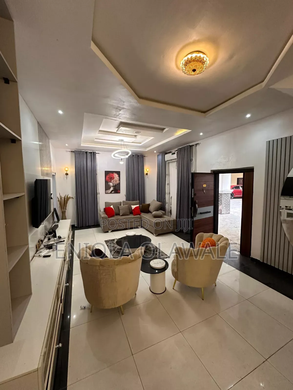 Furnished 4bdrm Apartment in Ikota for sale in Ikota