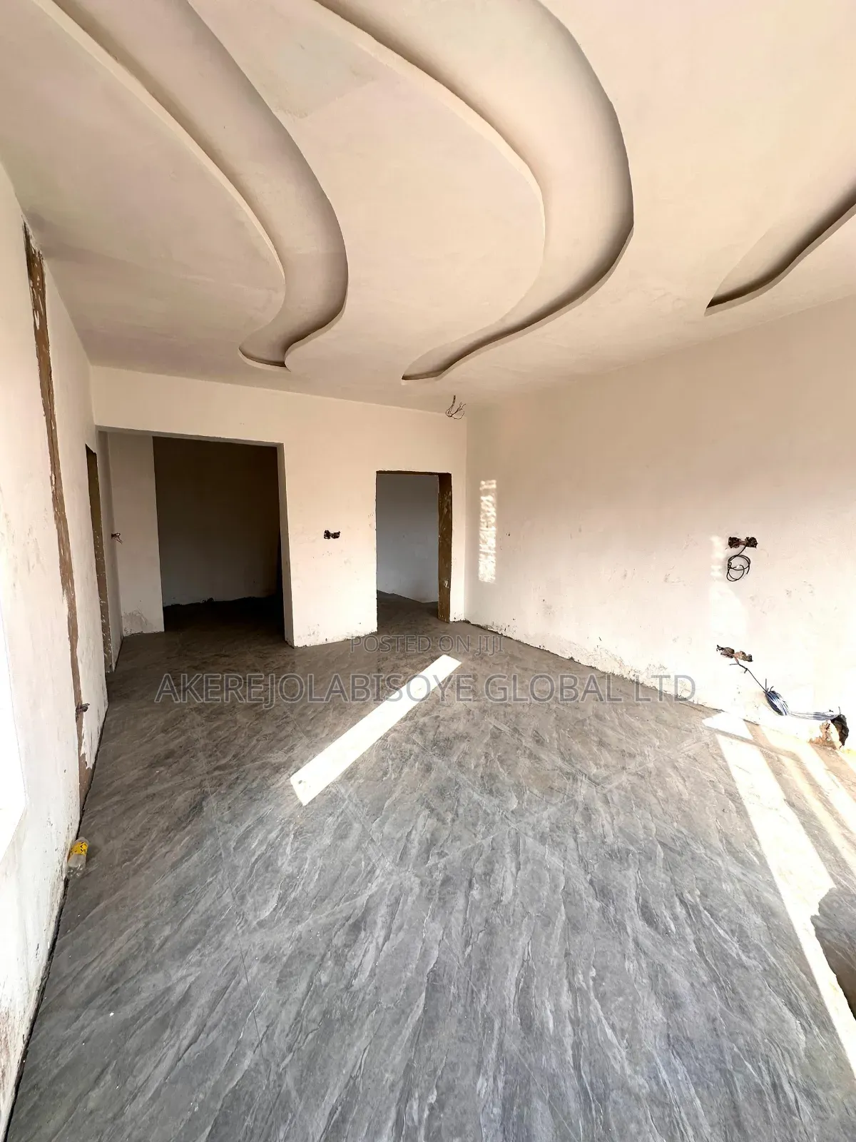 4bdrm Duplex in In An Estate for sale in Gwarinpa