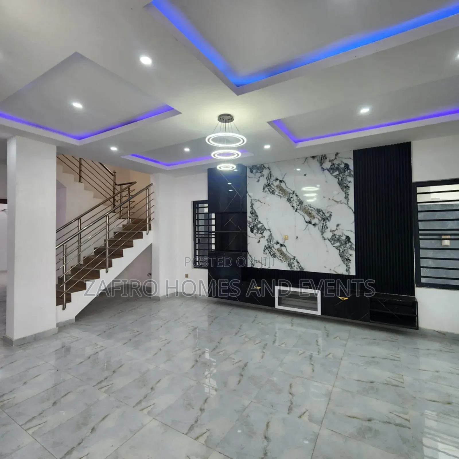 4bdrm Duplex in Ikolaba Estate, for sale in Ibadan