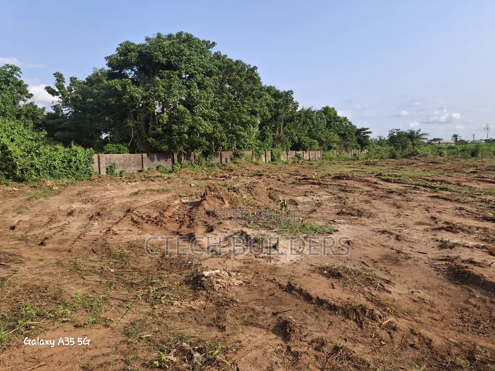 Give-Away Lands in Benin City in Benin City