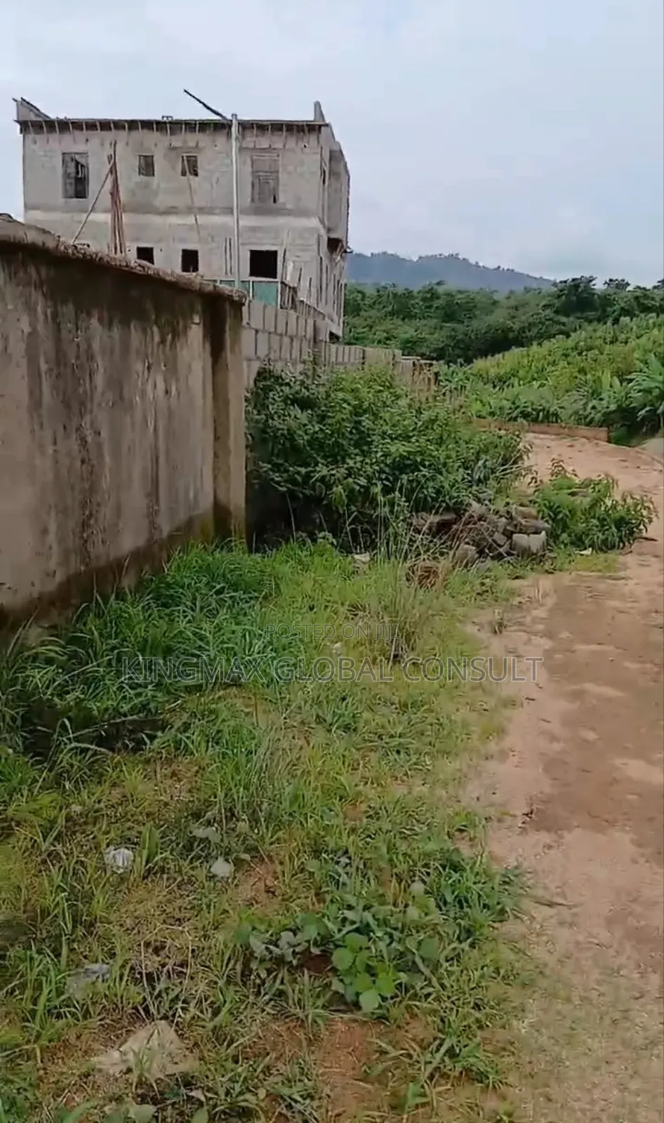 Commercial Plot For Sale, Size:3392.58sm, Tarred, Fenced With Gate. in Kuje