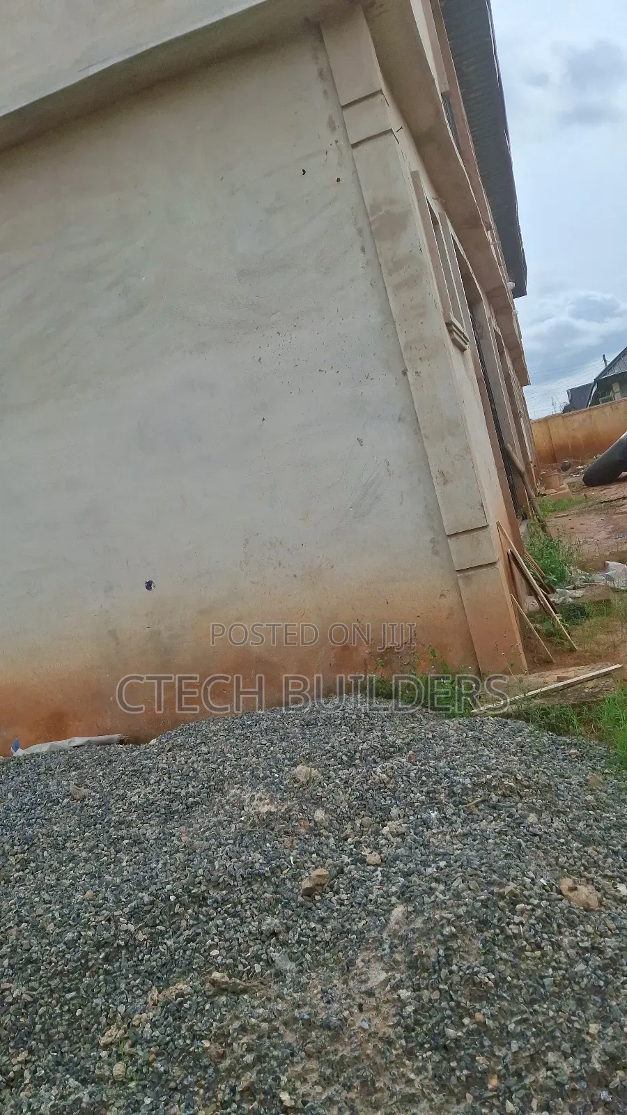 8bdrm Block of Flats in Benin City for sale in Benin City