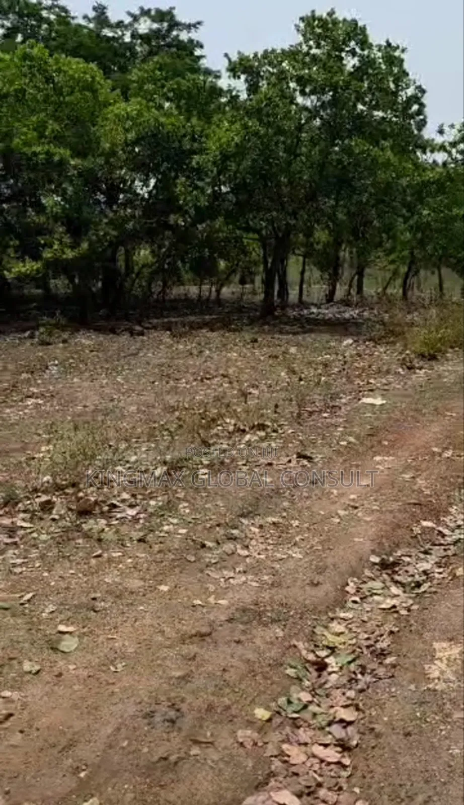 Commercial Land for Sale :Plot: 812 Title: Cofo* Size: 1,989.43sqm in Kubwa