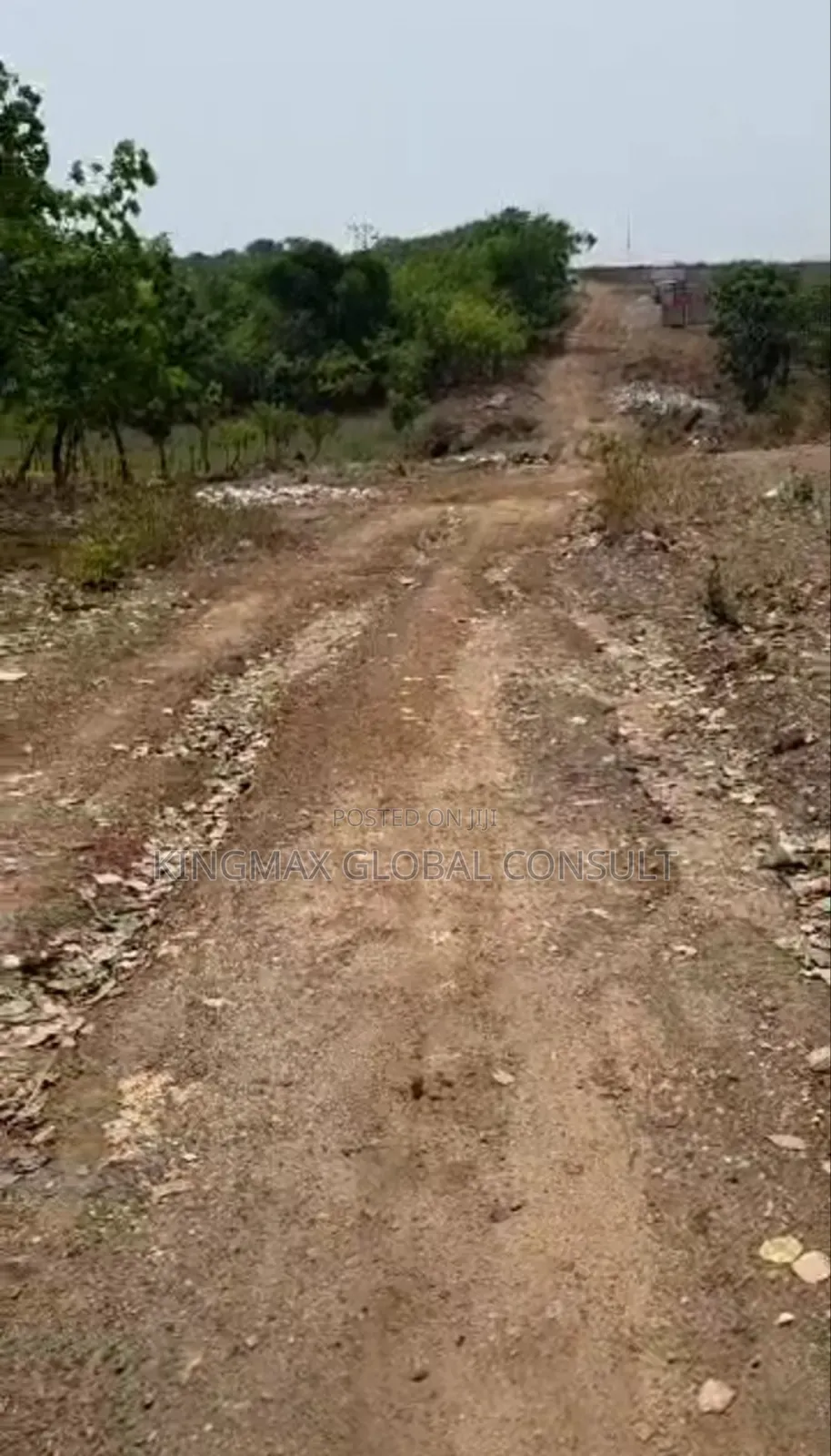 Commercial Land for Sale :Plot: 812 Title: Cofo* Size: 1,989.43sqm in Kubwa