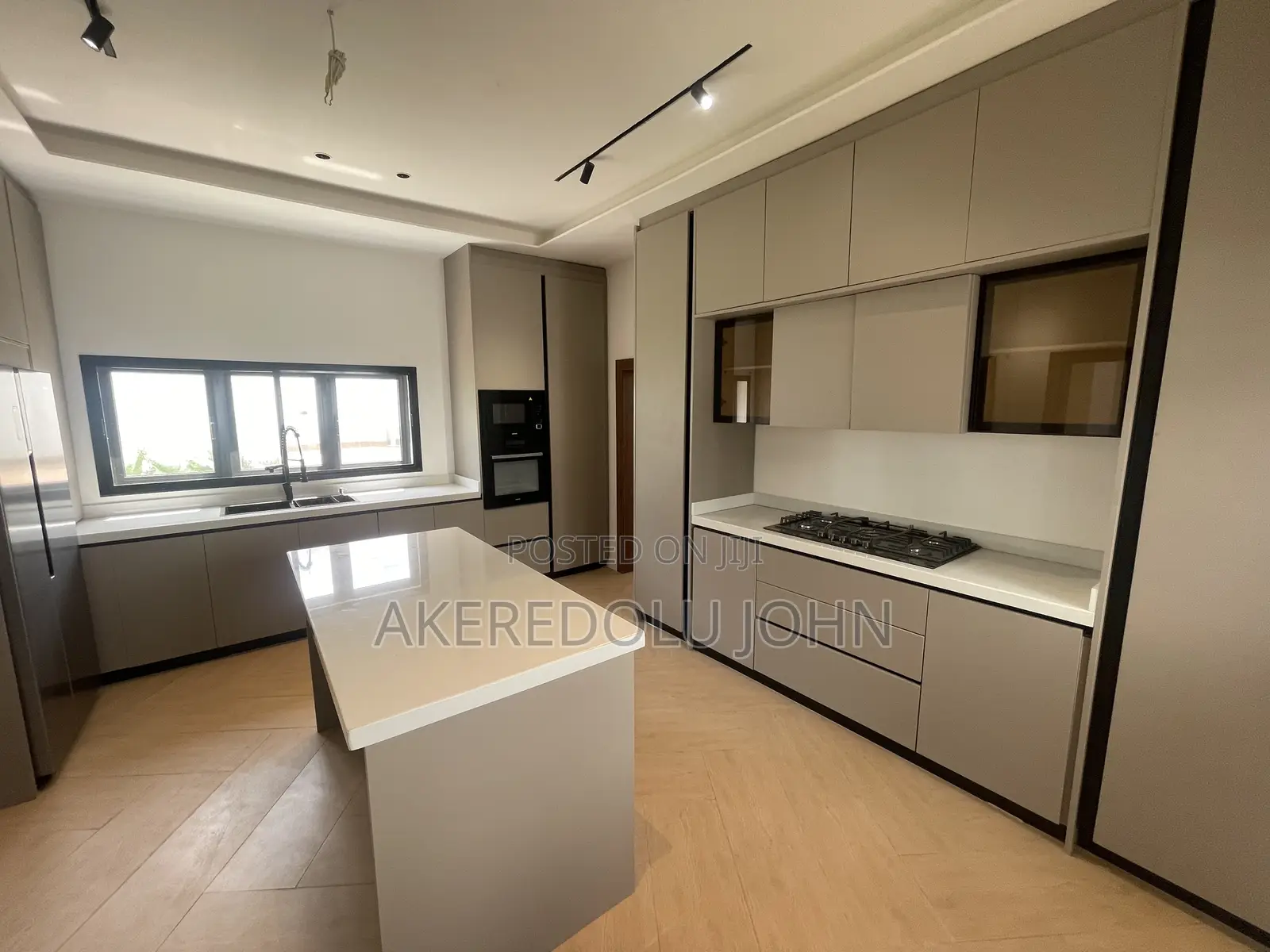 5bdrm Duplex in Asokoro for sale in Asokoro