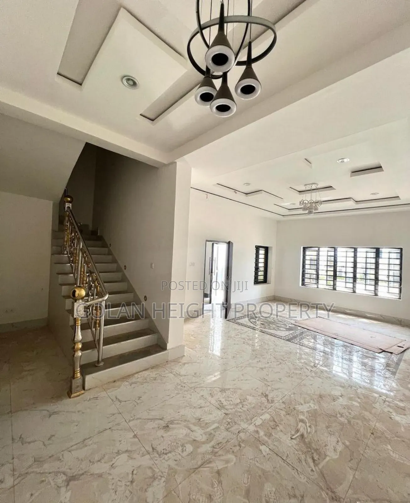 4bdrm Townhouse / Terrace in Diplomatic Zone, Katampe Extension in Katampe Extension