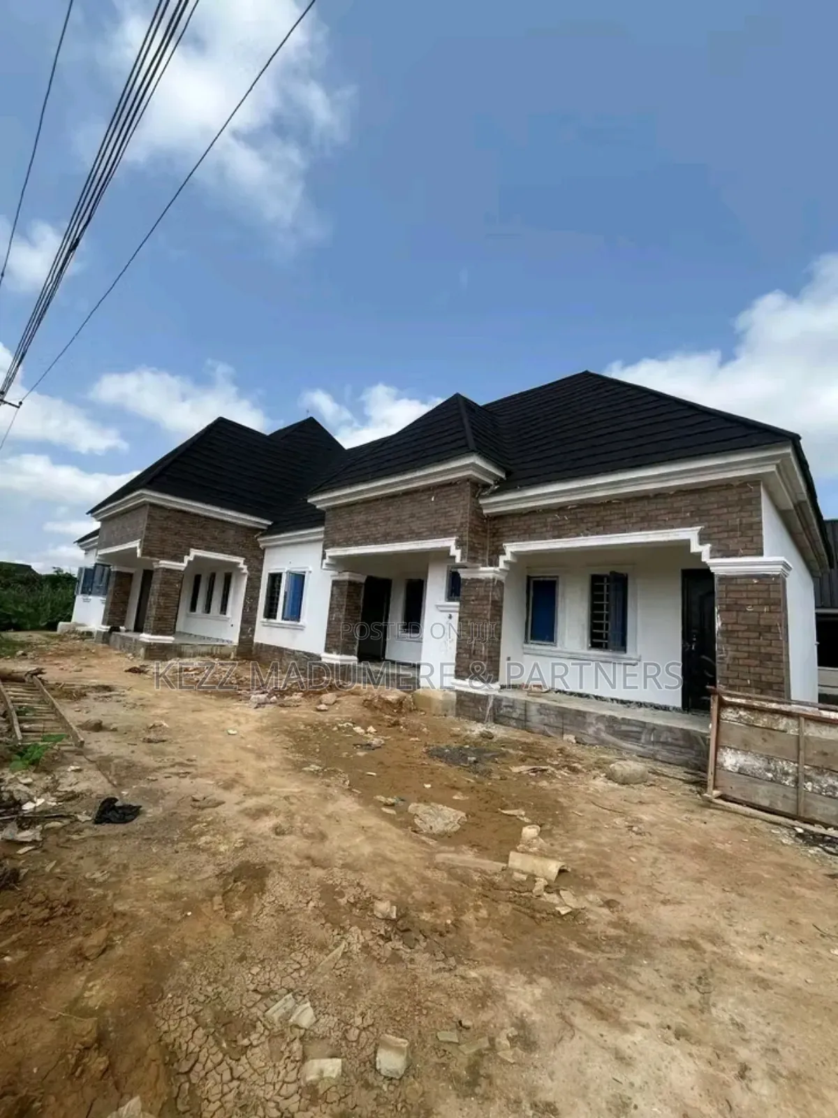 4bdrm Bungalow in Near Boundary, Aluu, for sale in Port-Harcourt