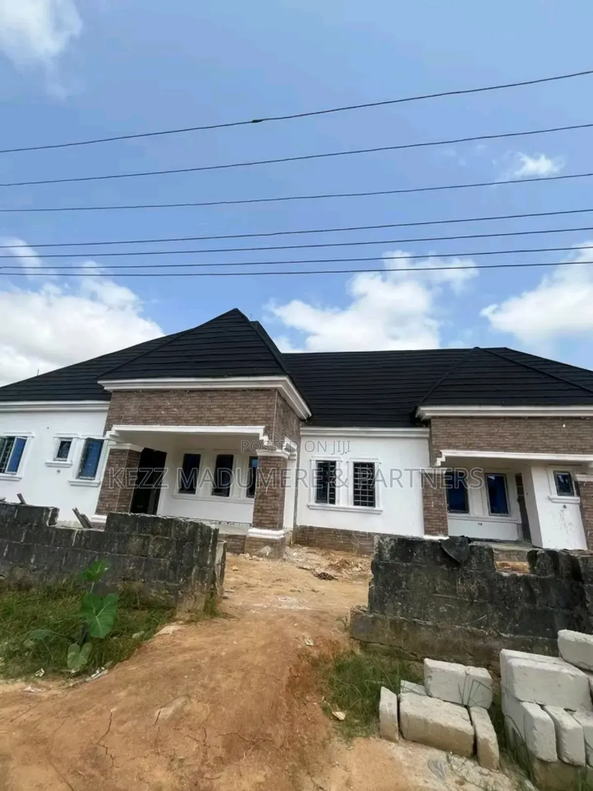 4bdrm Bungalow in Near Boundary, Aluu, for sale in Port-Harcourt