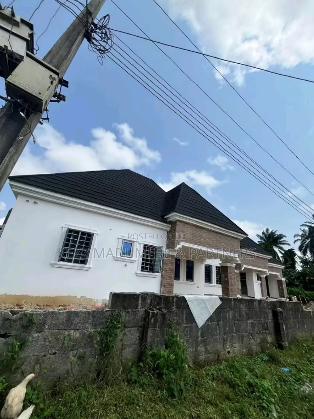 4bdrm Bungalow in Near Boundary, Aluu, for sale in Port-Harcourt