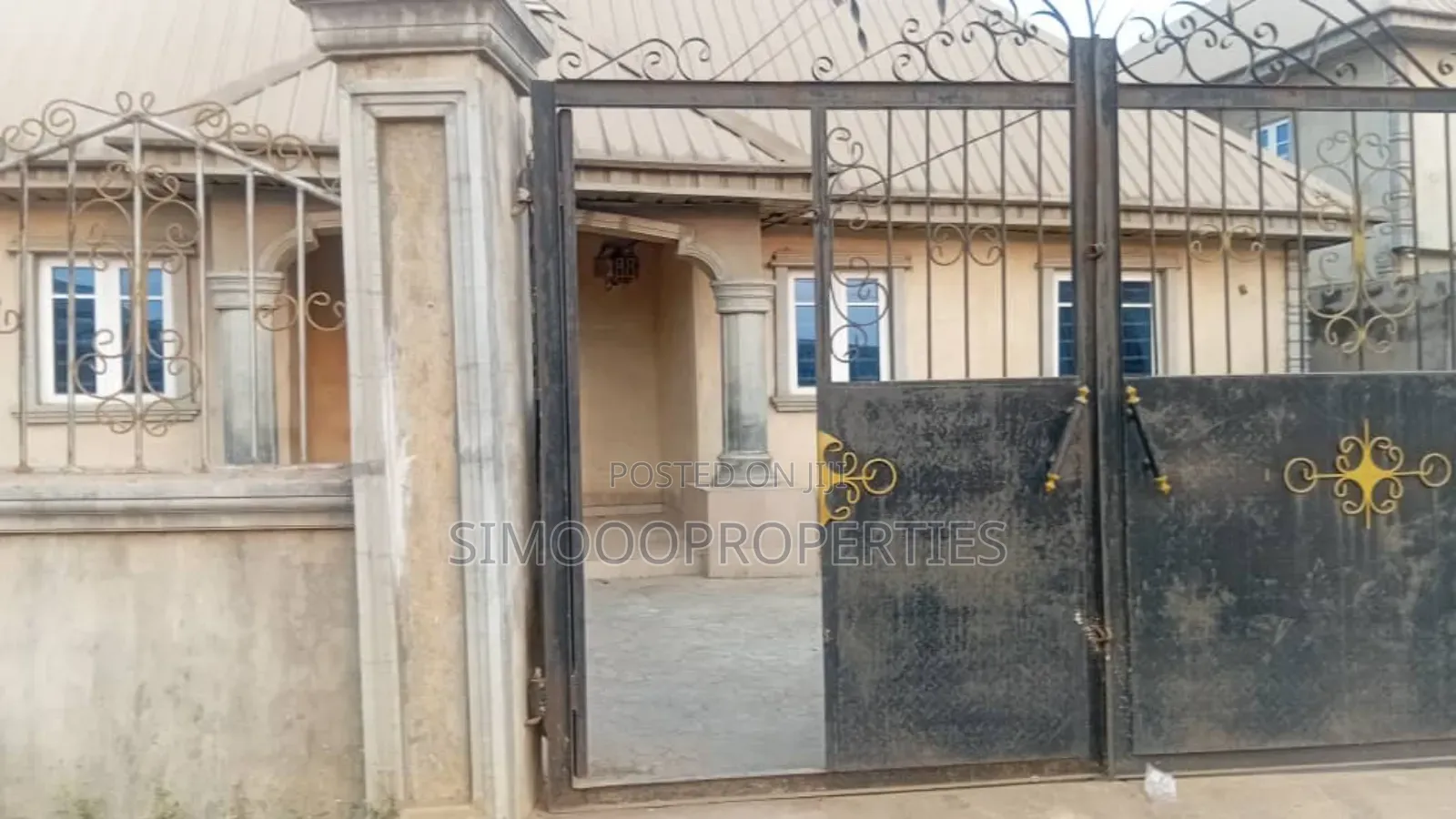 Furnished 20bdrm Block of Flats in Ode Remo, Sagamu for sale in Sagamu