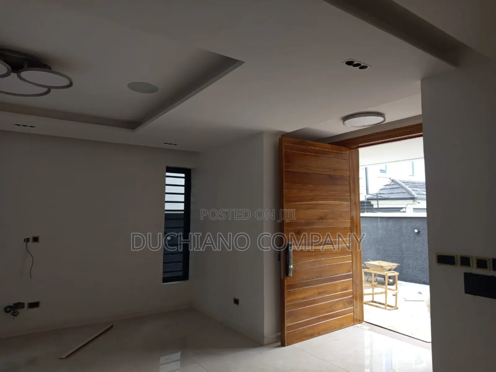 5bdrm Duplex in Adeniyi Jones for sale in Adeniyi Jones