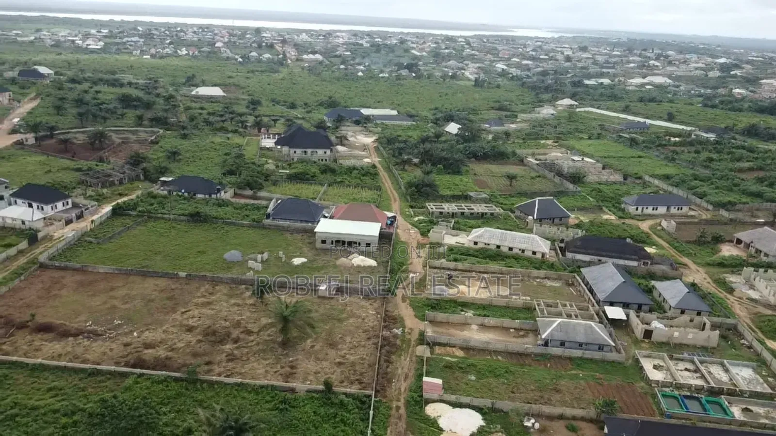 50 Plots Alarming Distress Offer in Aiyeteju