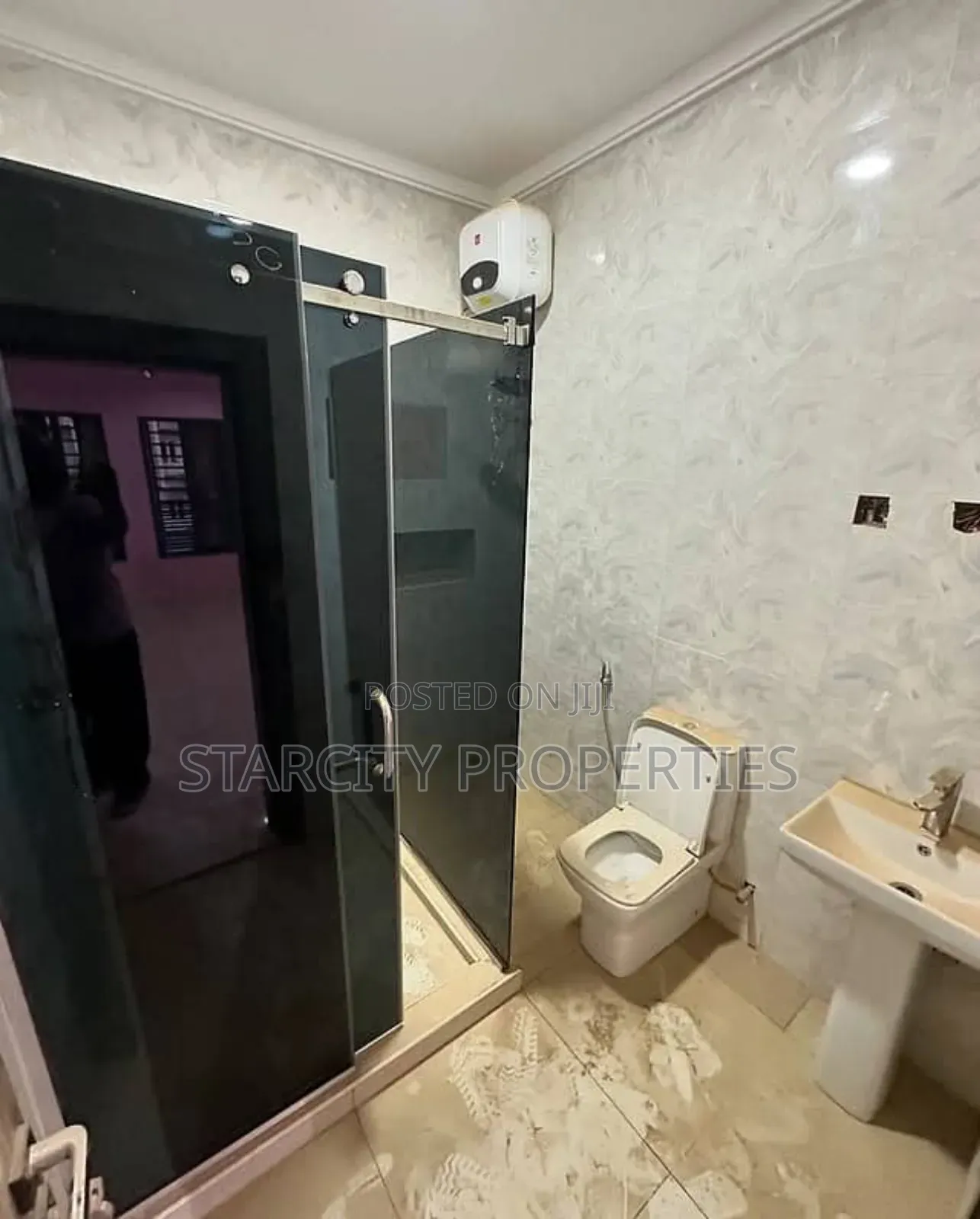 Furnished 4bdrm Townhouse/Terrace in Secured Estate, Apo District in Apo District