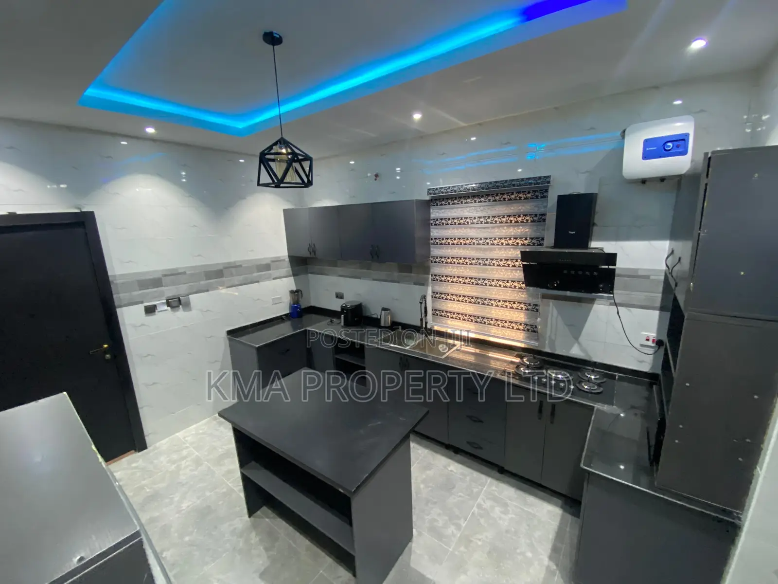 6 Units of Luxurious 3/2 Bedroom Apartment With Snooker in Ikeja GRA