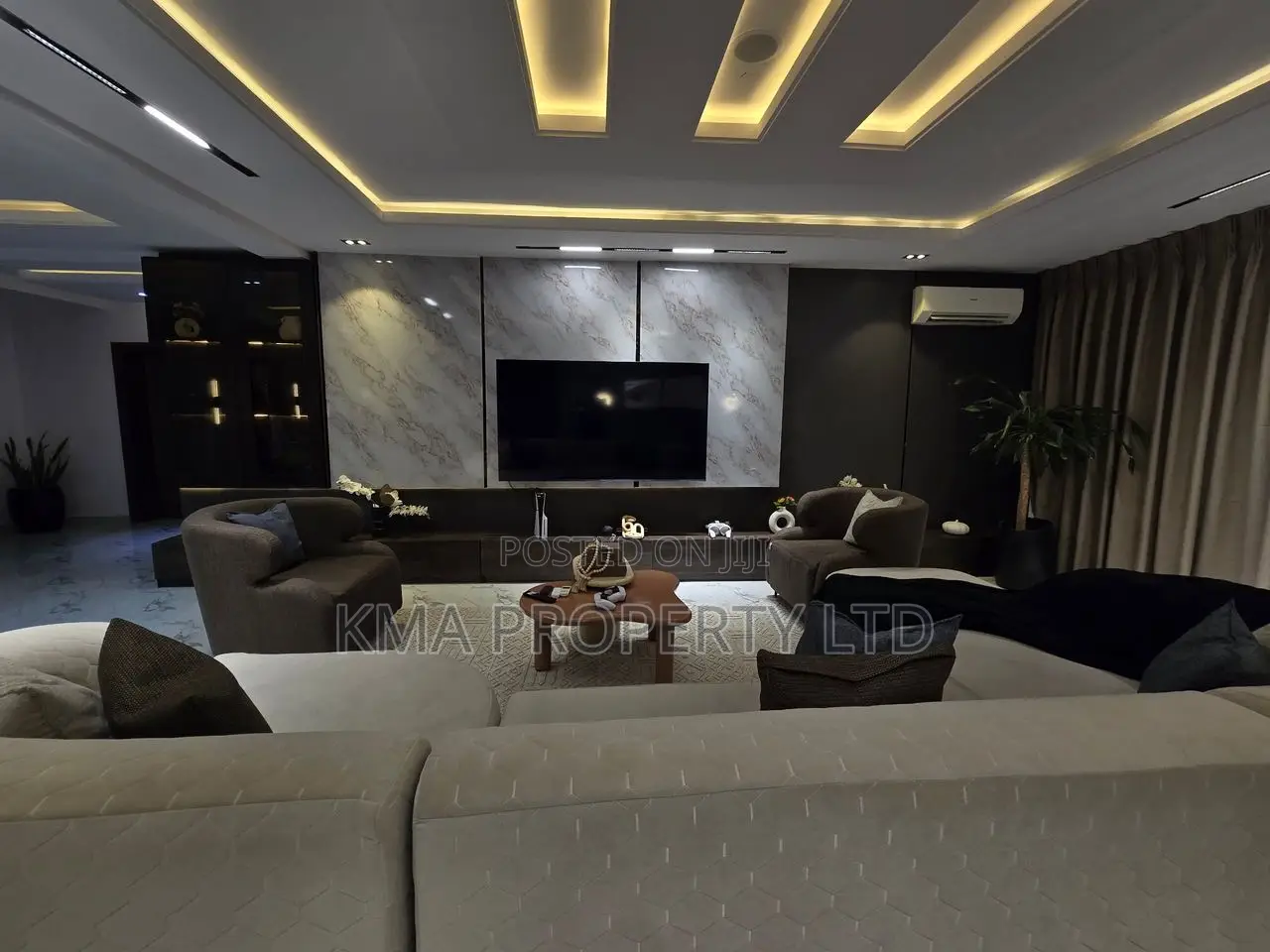 Luxurious 3 Bedroom Apartment in Victoria Island