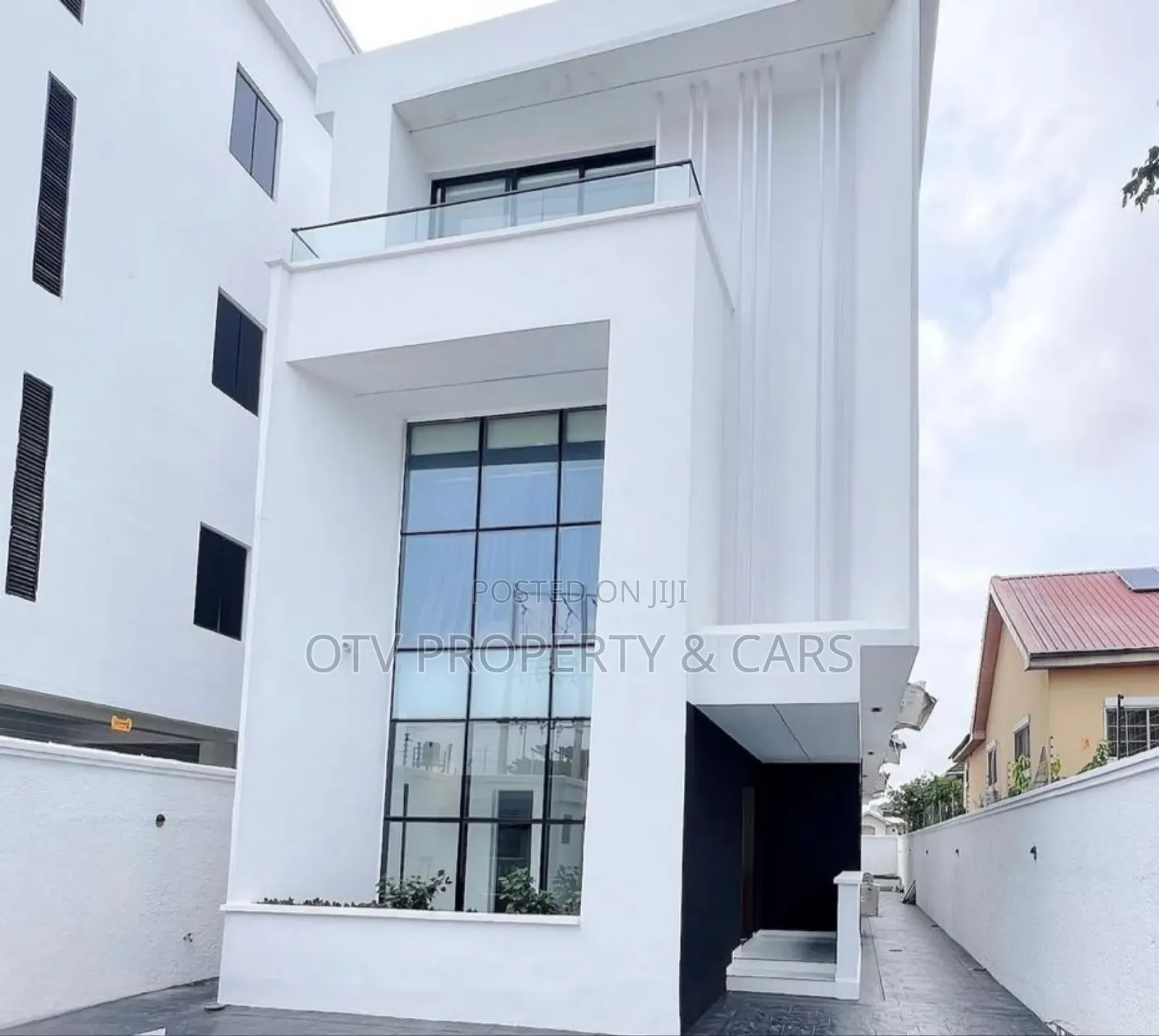 Furnished 4bdrm Duplex in Lekki Phase 1 for sale in Lekki Phase 1