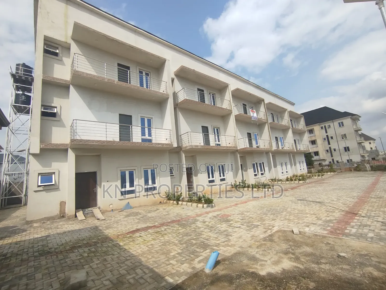 5bdrm Townhouse/Terrace in Kaura District for sale in Kaura