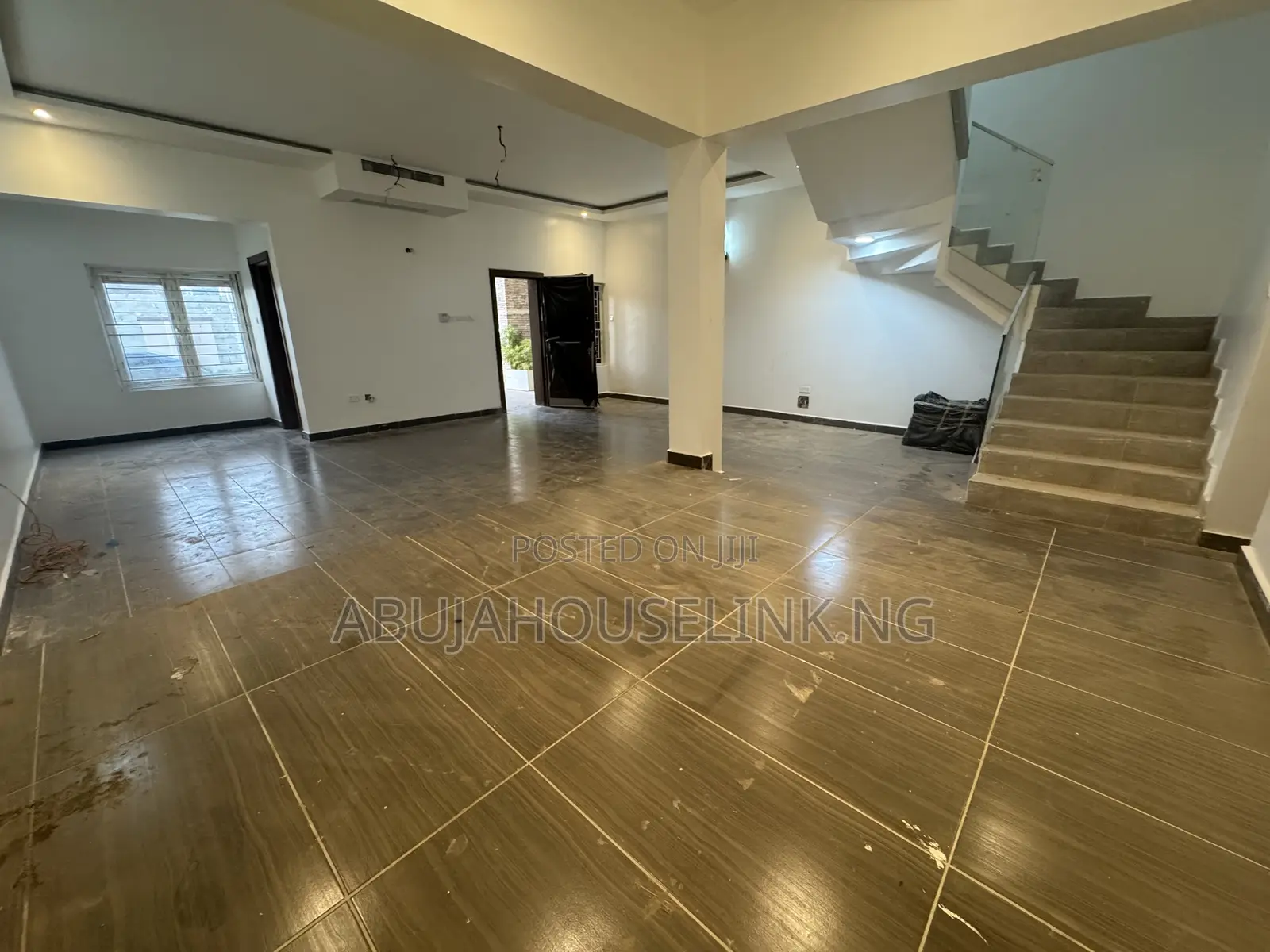 4bdrm Townhouse/Terrace in Guzape Main Abuja for sale in Guzape District